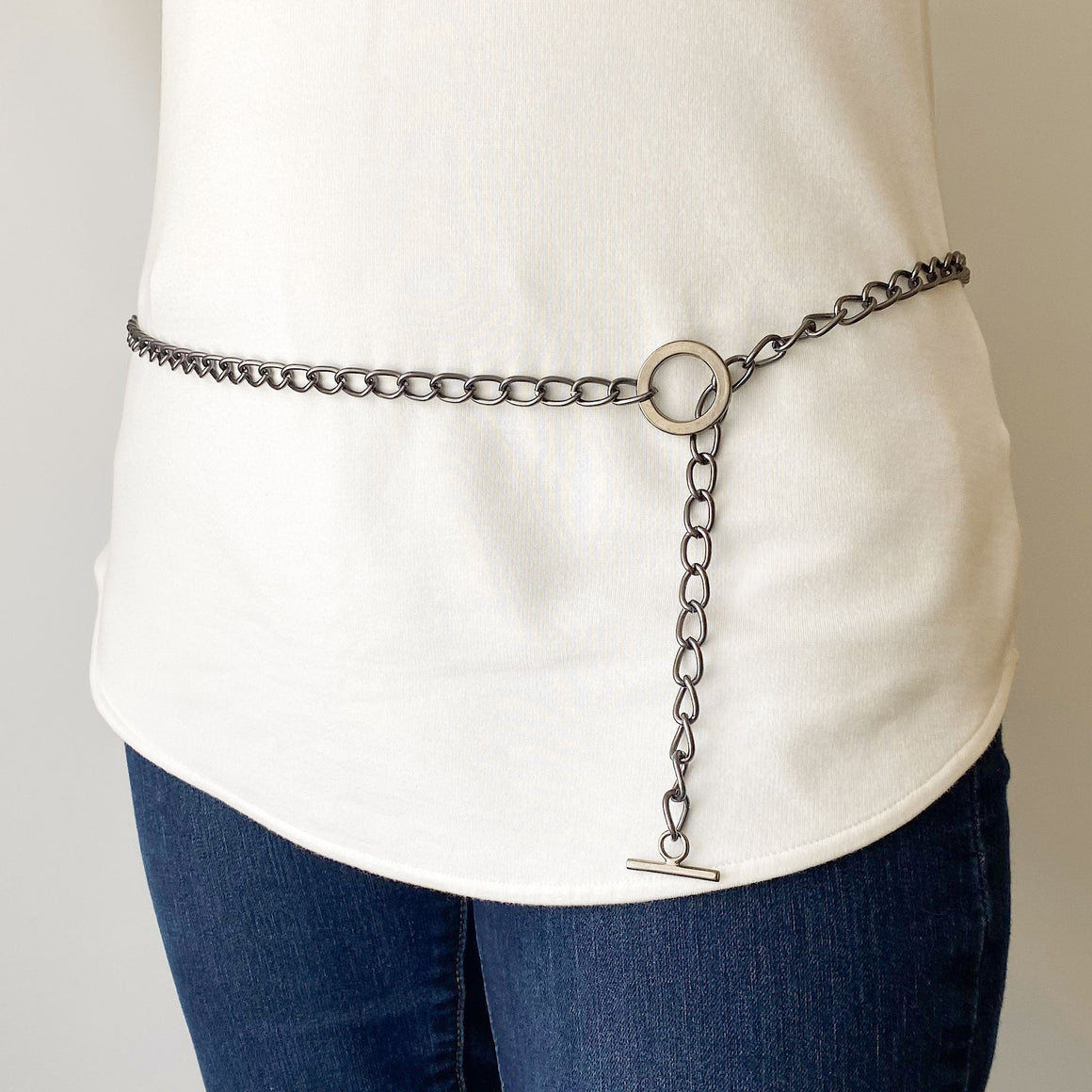 MARIBETH gun metal chain belt-GREEN BIJOU