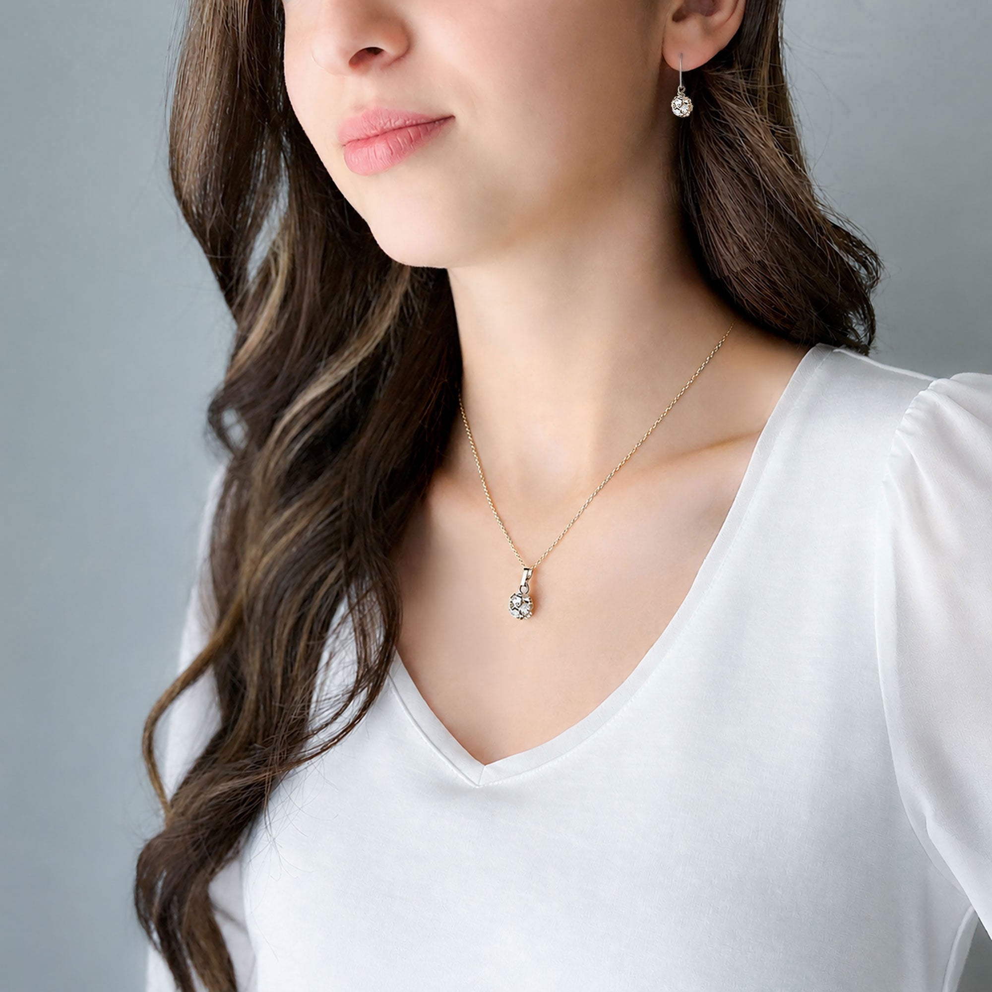 LOLA silver rhinestone ball necklace