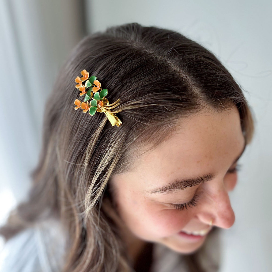 NAVEEN vintage orange green enamel flowered gold hair clip-GREEN BIJOU
