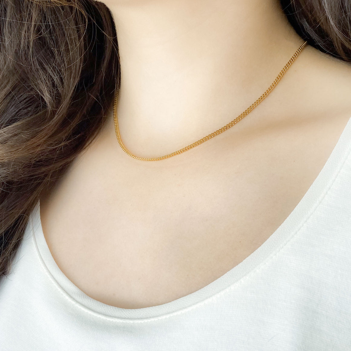 NINA vintage Nina Ricci gold tone curb chain necklace-GREEN BIJOU