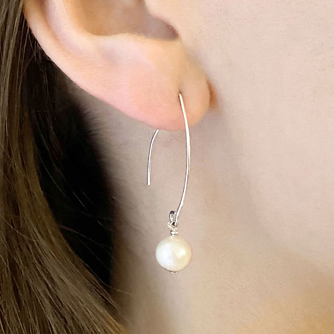 NYAH white freshwater pearl sterling earrings-GREEN BIJOU