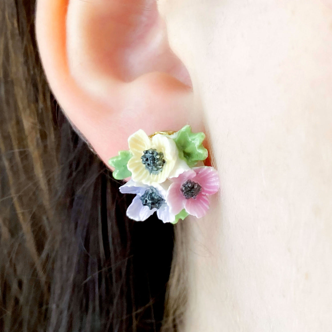 PAYSON bone china flower screw back earrings-GREEN BIJOU