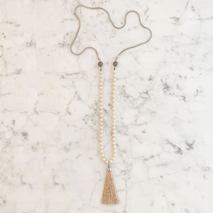QUESTA pearl and tassel necklace - 