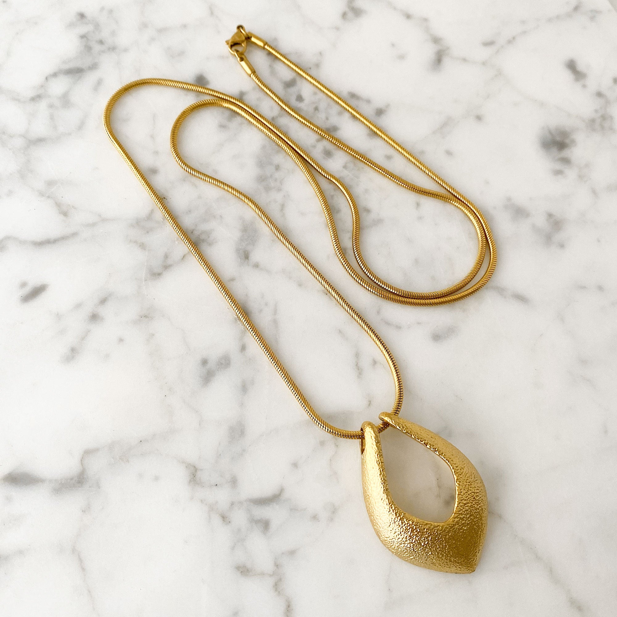 RADIUM vintage stardust gold minimalist pendant necklace - 