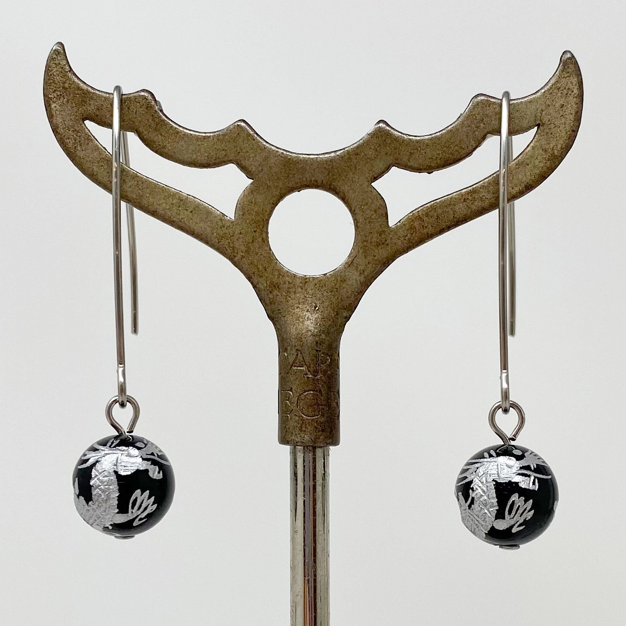 RHAENYRA onyx dragon earrings-GREEN BIJOU