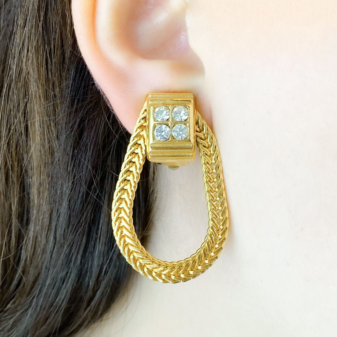 RITA gold chain hoop clip earrings-GREEN BIJOU