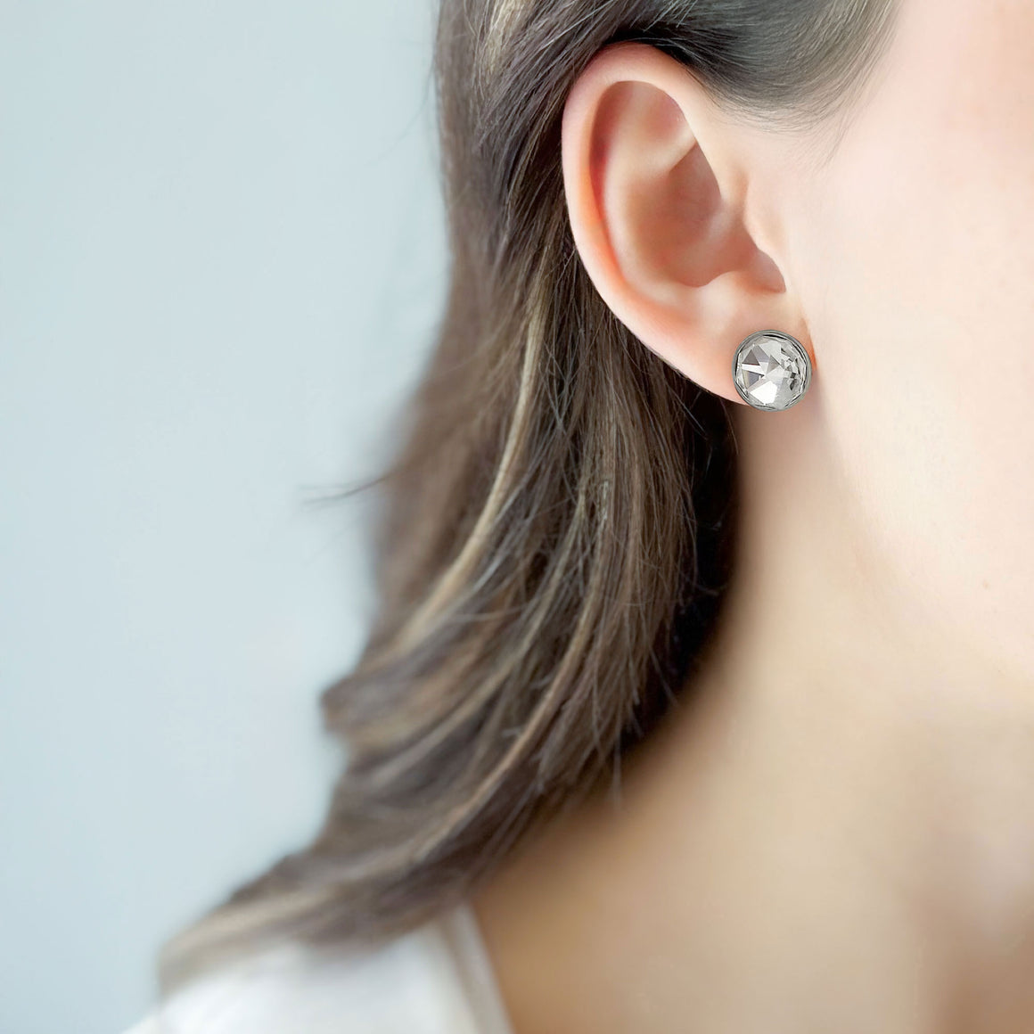 RONA faceted Czech crystal stud earrings-GREEN BIJOU