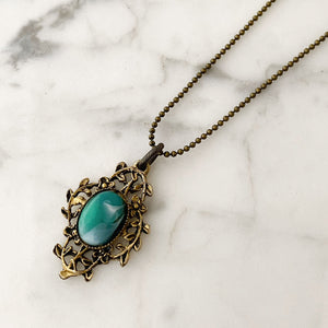 ROSEY antique gold and green pendant - 
