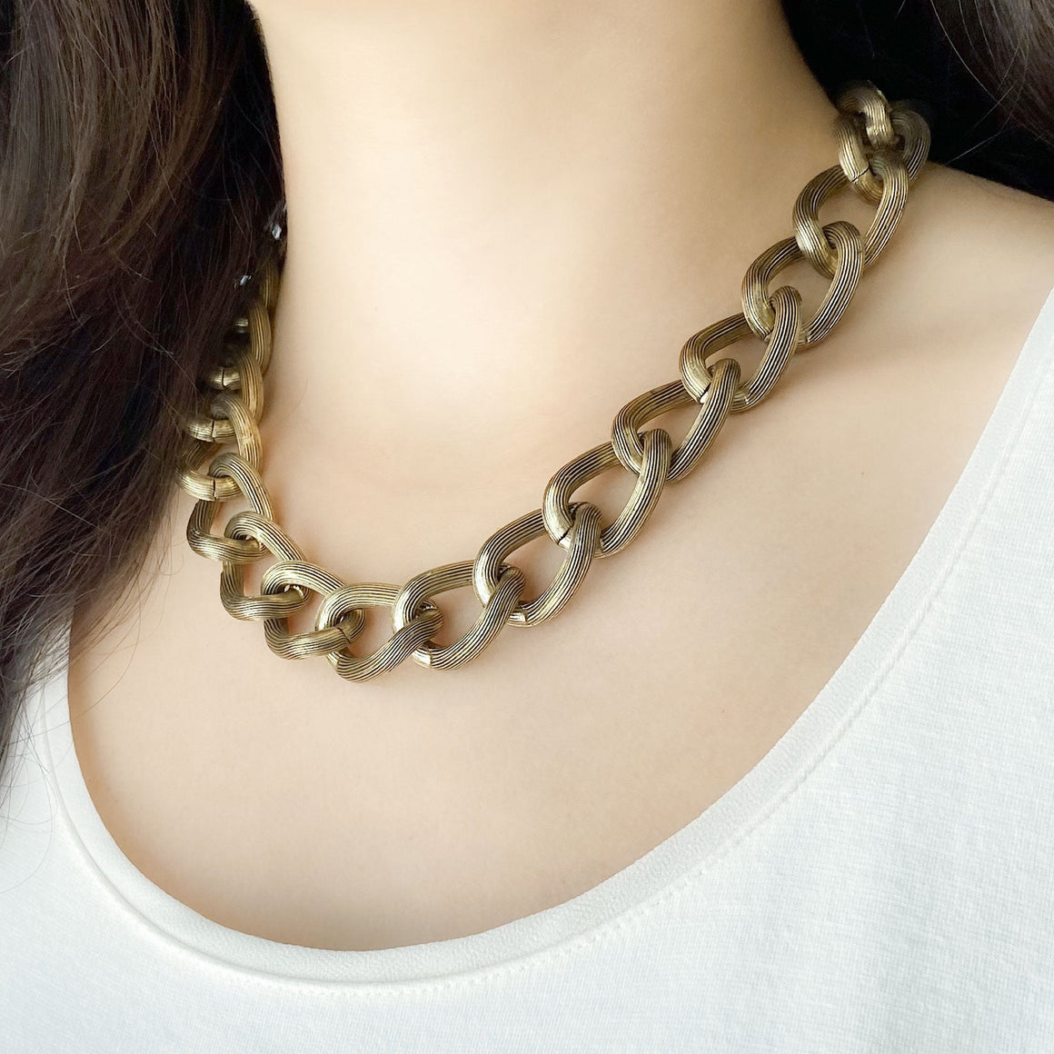 SAMMIE oxidized gold chunky chain necklace-GREEN BIJOU