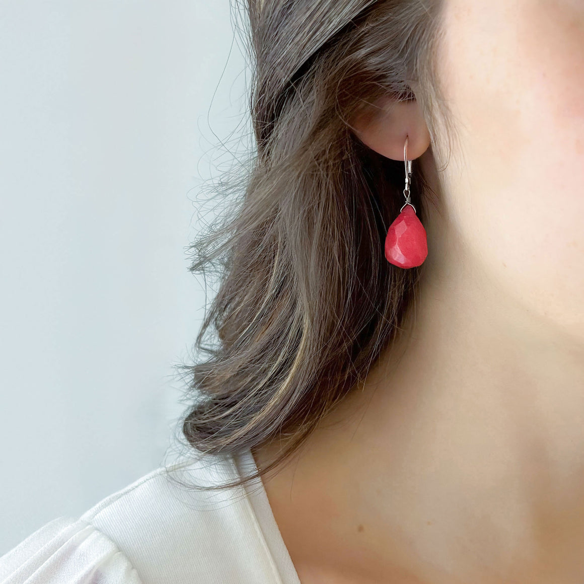 SASHA cherry quartz teardrop earrings-GREEN BIJOU