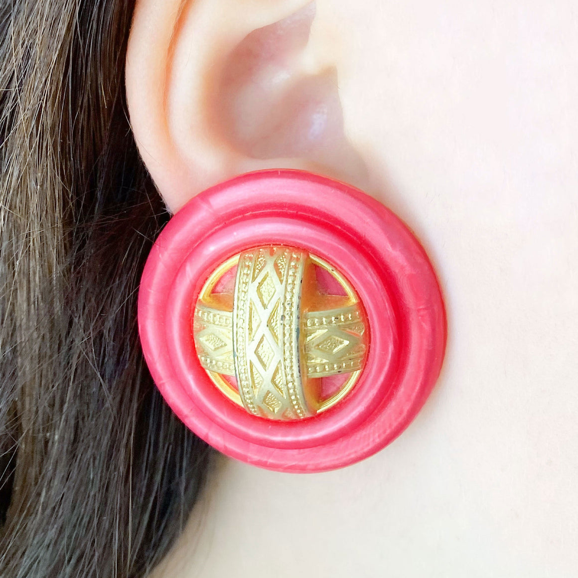 SHARON bright pink statement clip earrings-GREEN BIJOU