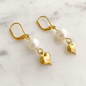 SHILOH pearl and gold heart earrings - 