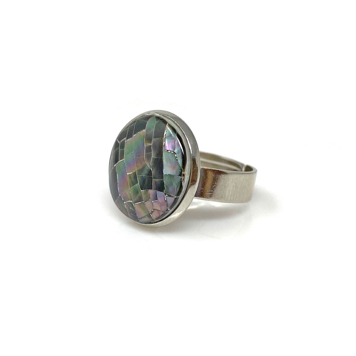 SHIRELLE black mother of pearl ring-GREEN BIJOU