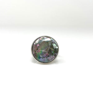 SHIRELLE black mother of pearl ring - 