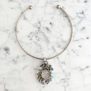 SINGLETON crystal pendant collar necklace - 