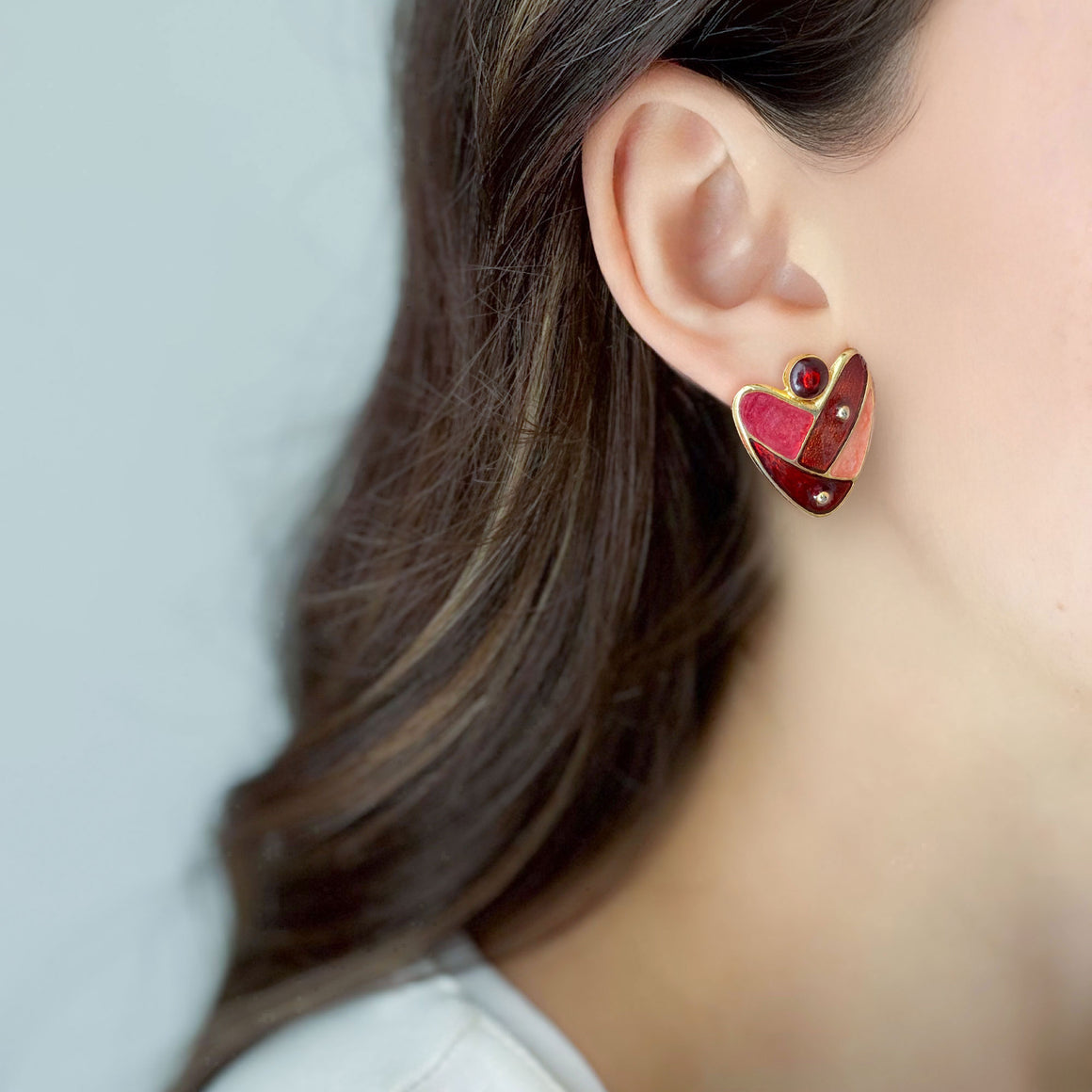 SWANSON 1980's red enamel stud earrings-GREEN BIJOU