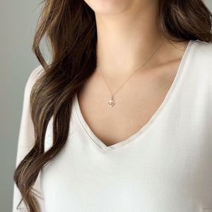 TAKARA petite sterling silver anchor short pendant necklace - 