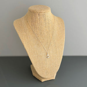 TAKARA petite sterling silver anchor short pendant necklace - 