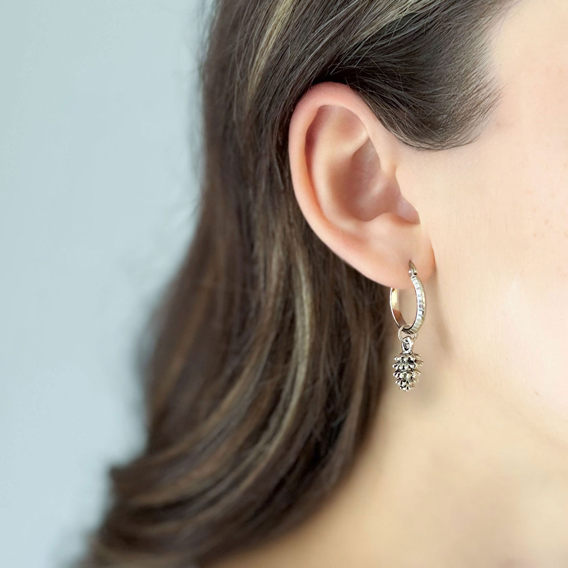 TAWNYA silver charm hoop earrings-GREEN BIJOU