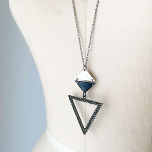 VANCE black and silver triangle necklace - 