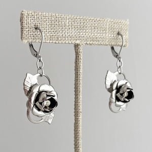 VEENIE vintage silver leaf and crystal rose pendant earrings-GREEN BIJOU