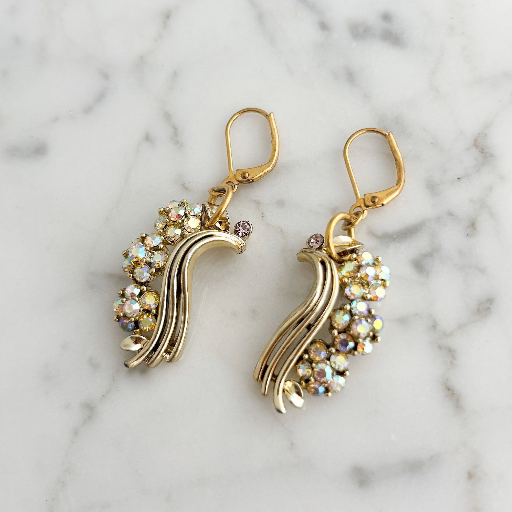 VINNIE vintage Lisner aurora borealis crystal dangle earrings - 