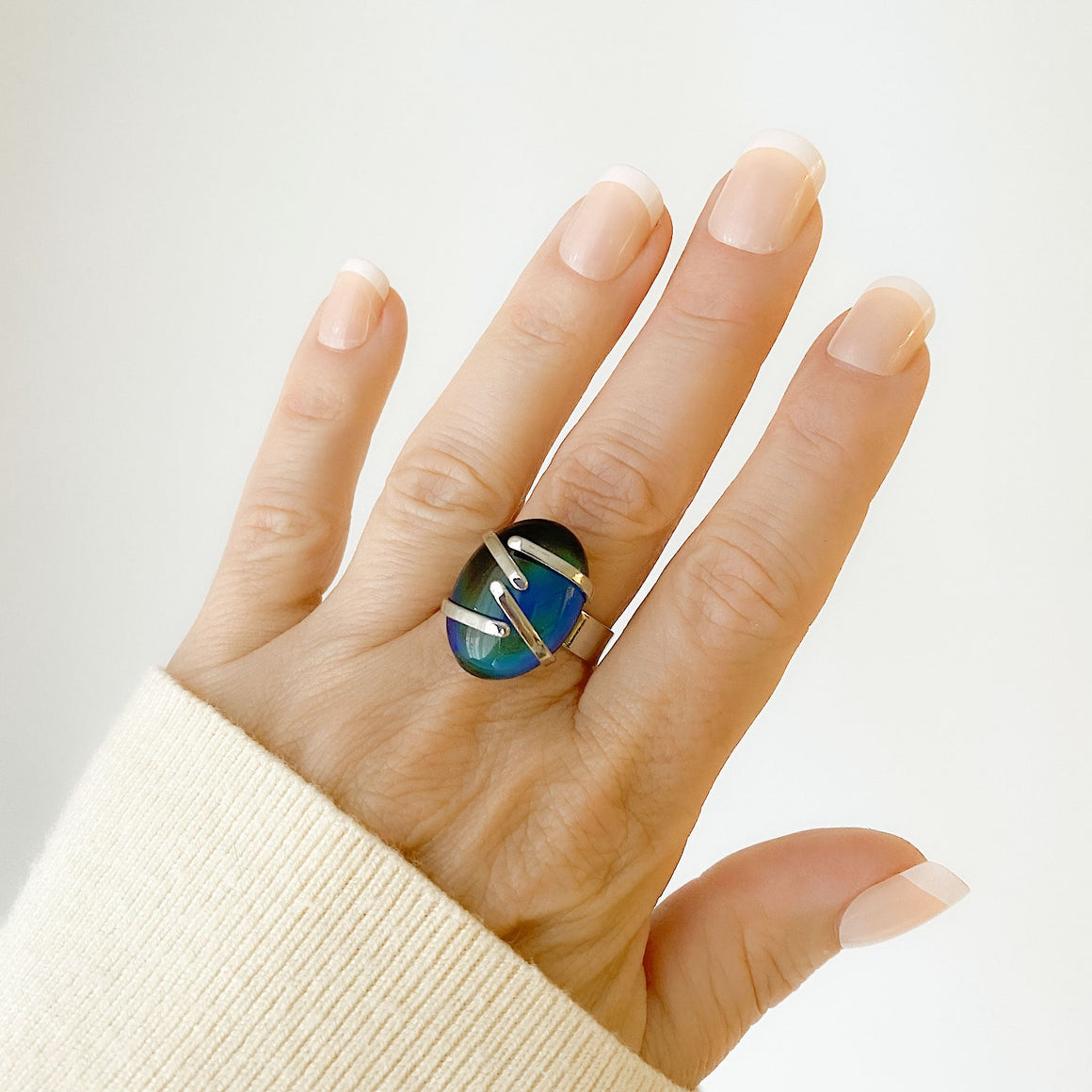 WALSH mood cabochon ring-GREEN BIJOU