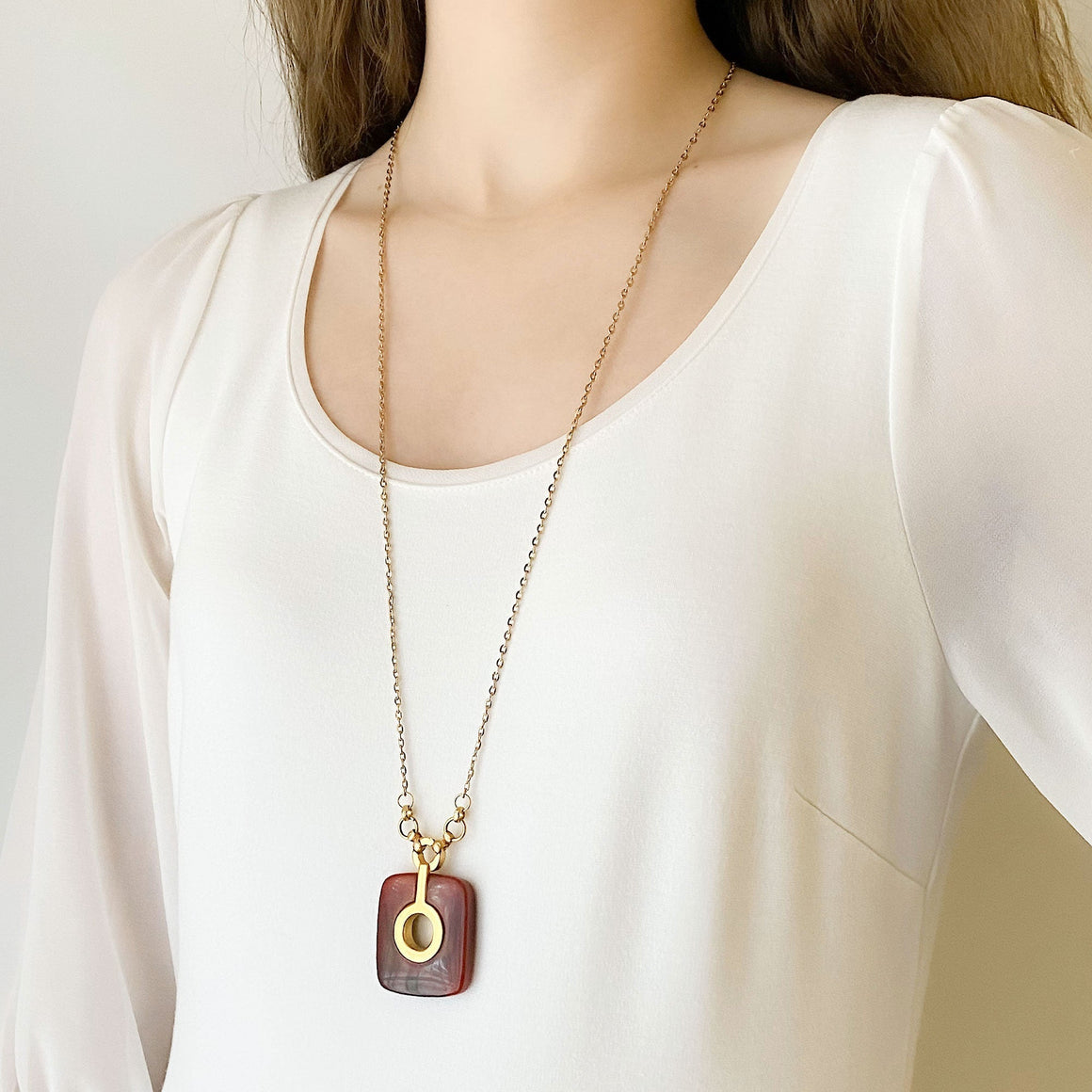 WEBBER Art Deco bakelite and gold square pendant necklace-GREEN BIJOU