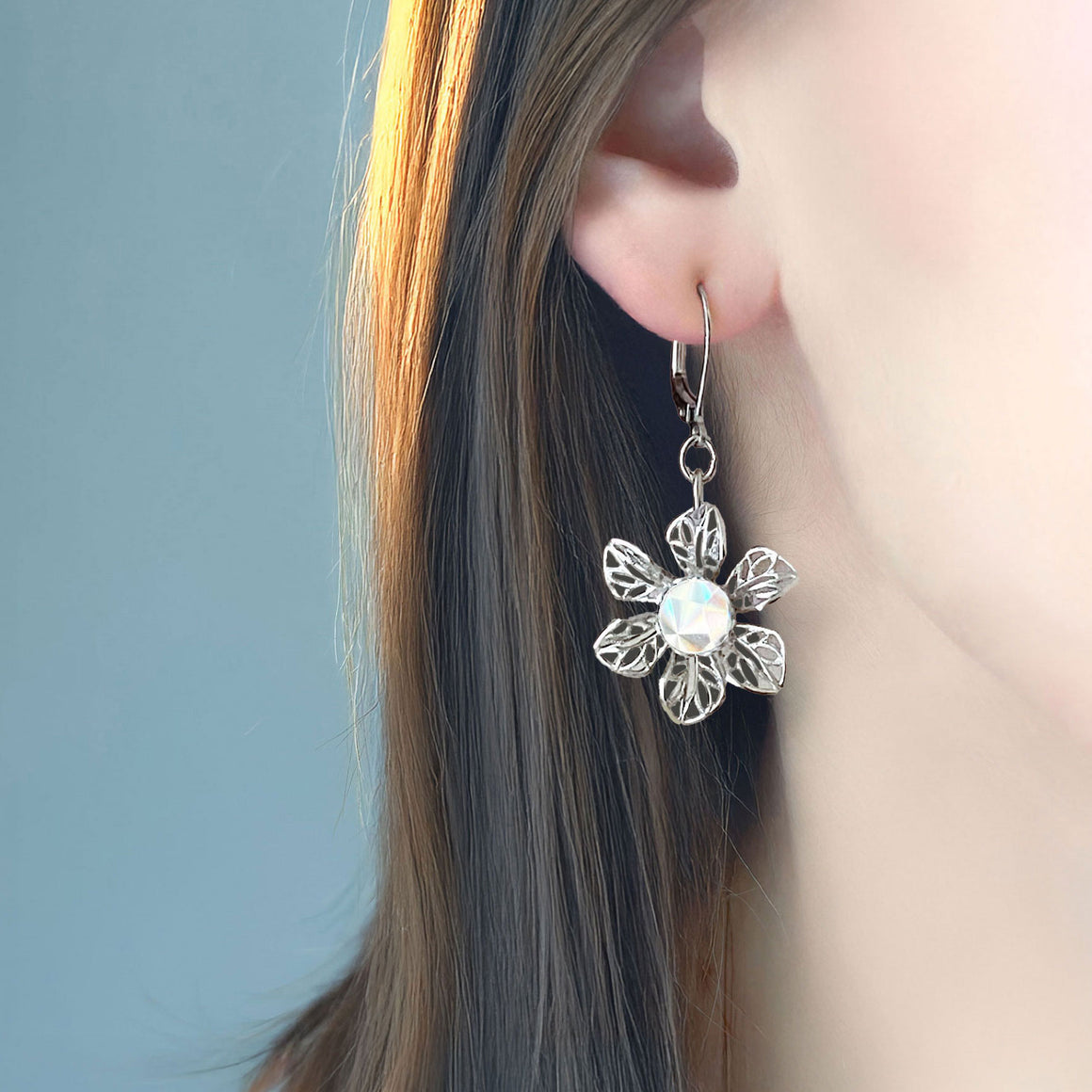 WREN vintage sparkly crystal silver filigree flower earrings-GREEN BIJOU