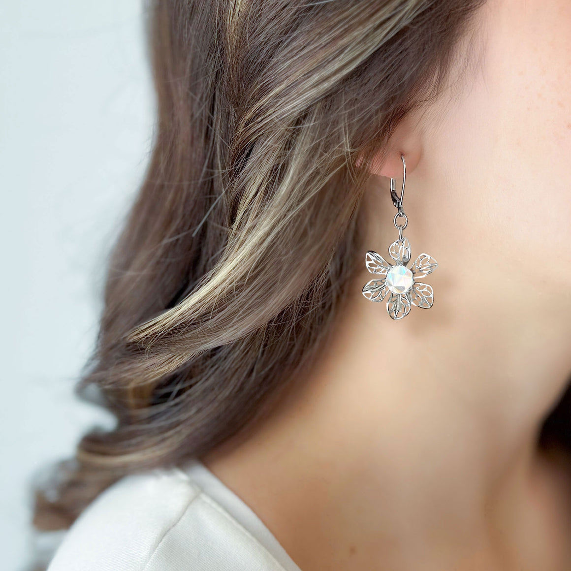 WREN vintage sparkly crystal silver filigree flower earrings-GREEN BIJOU