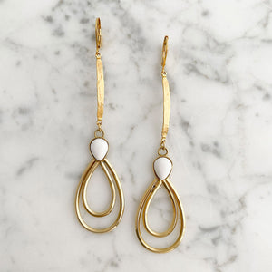 CAMDEN gold and white long teardrop earrings - 
