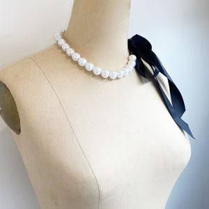 DOTTY black ribbon pearl necklace - 