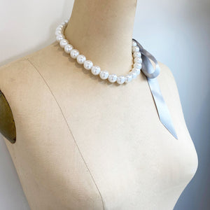 DOTTY grey ribbon pearl necklace - 