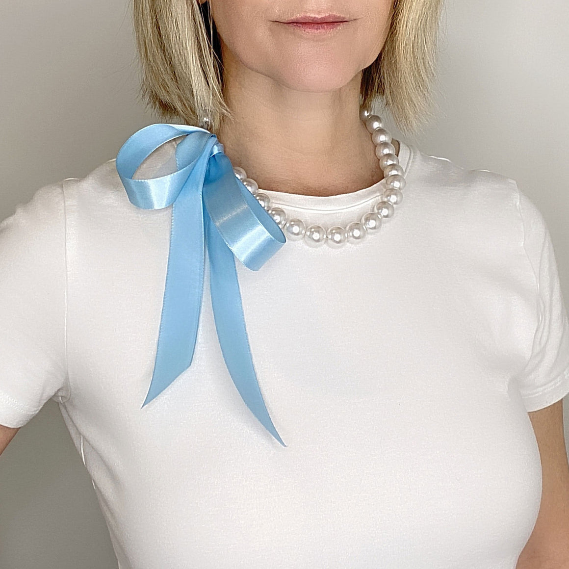 DOTTY light blue ribbon pearl necklace-GREEN BIJOU