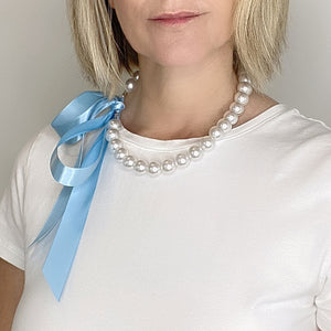 DOTTY light blue ribbon pearl necklace - 