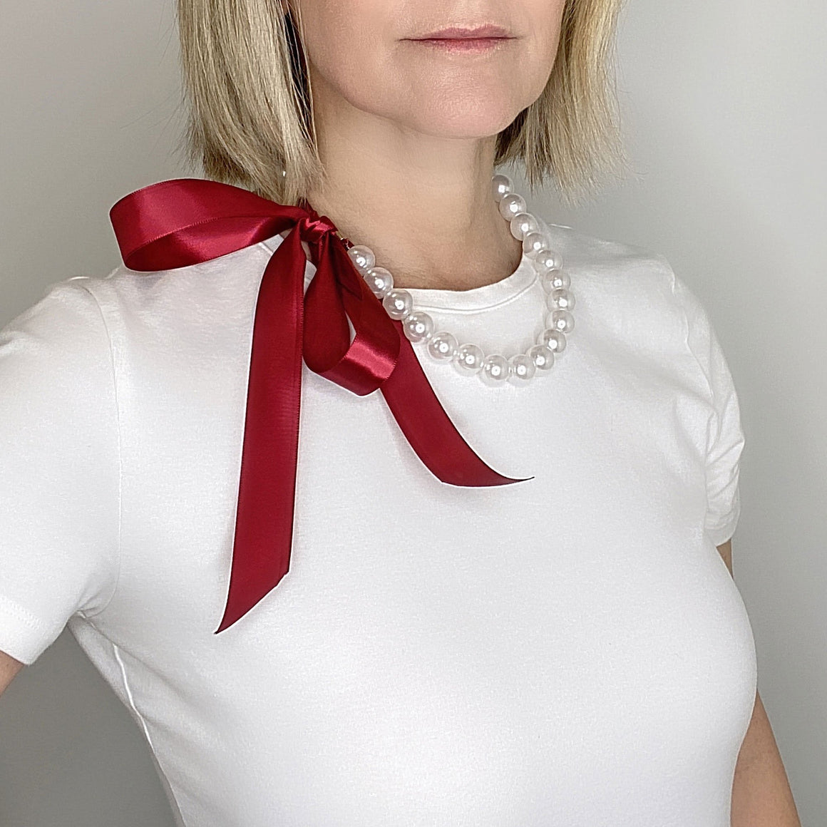 DOTTY red ribbon pearl necklace-GREEN BIJOU