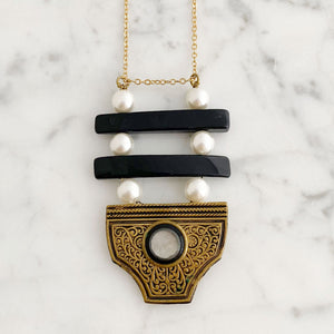 HAYES vintage brass buckle necklace - 
