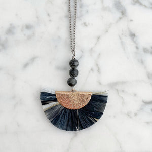 JADON half moon pendant necklace - 