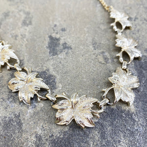 JENNA vintage gold leaf necklace - 