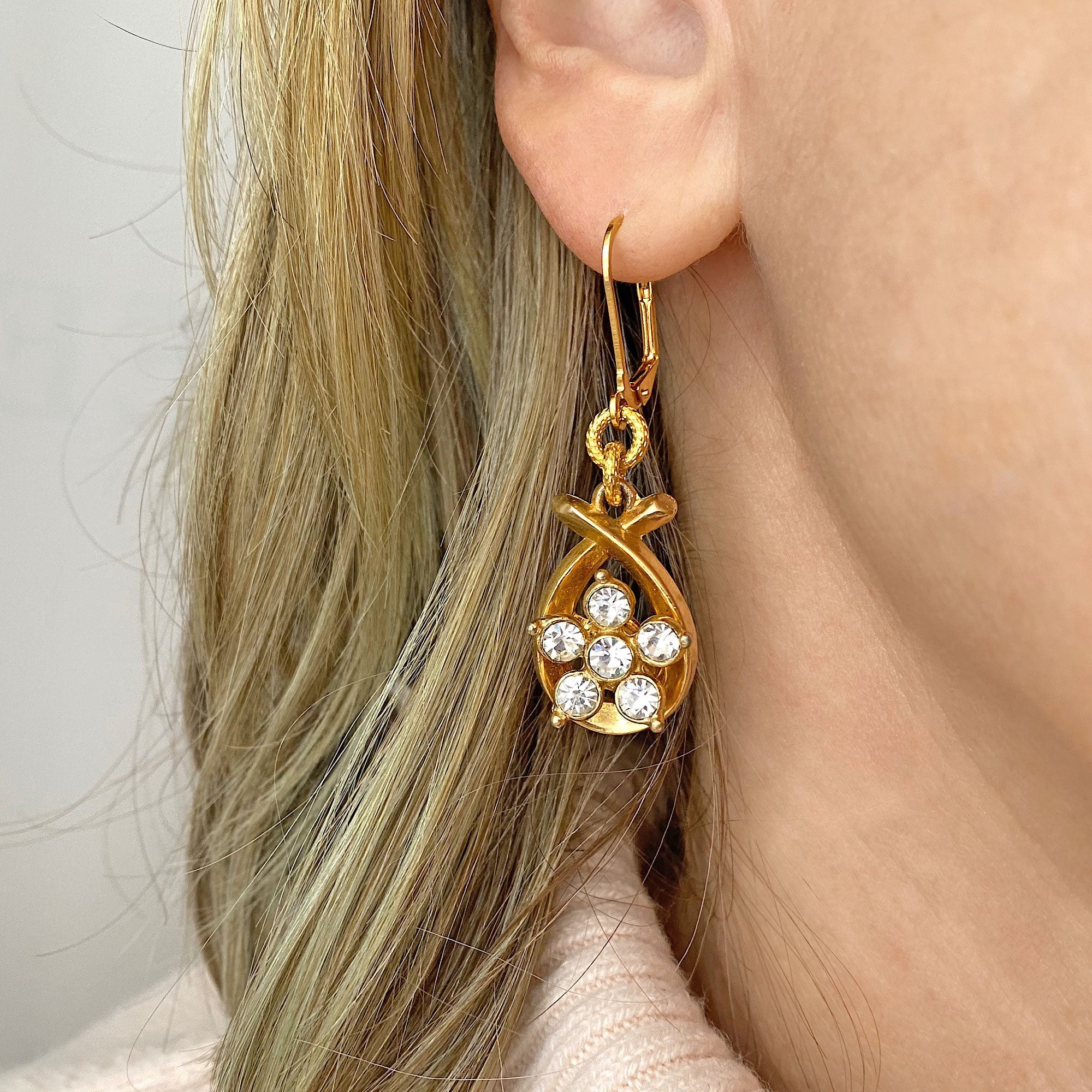 Vintage crystal best sale earrings