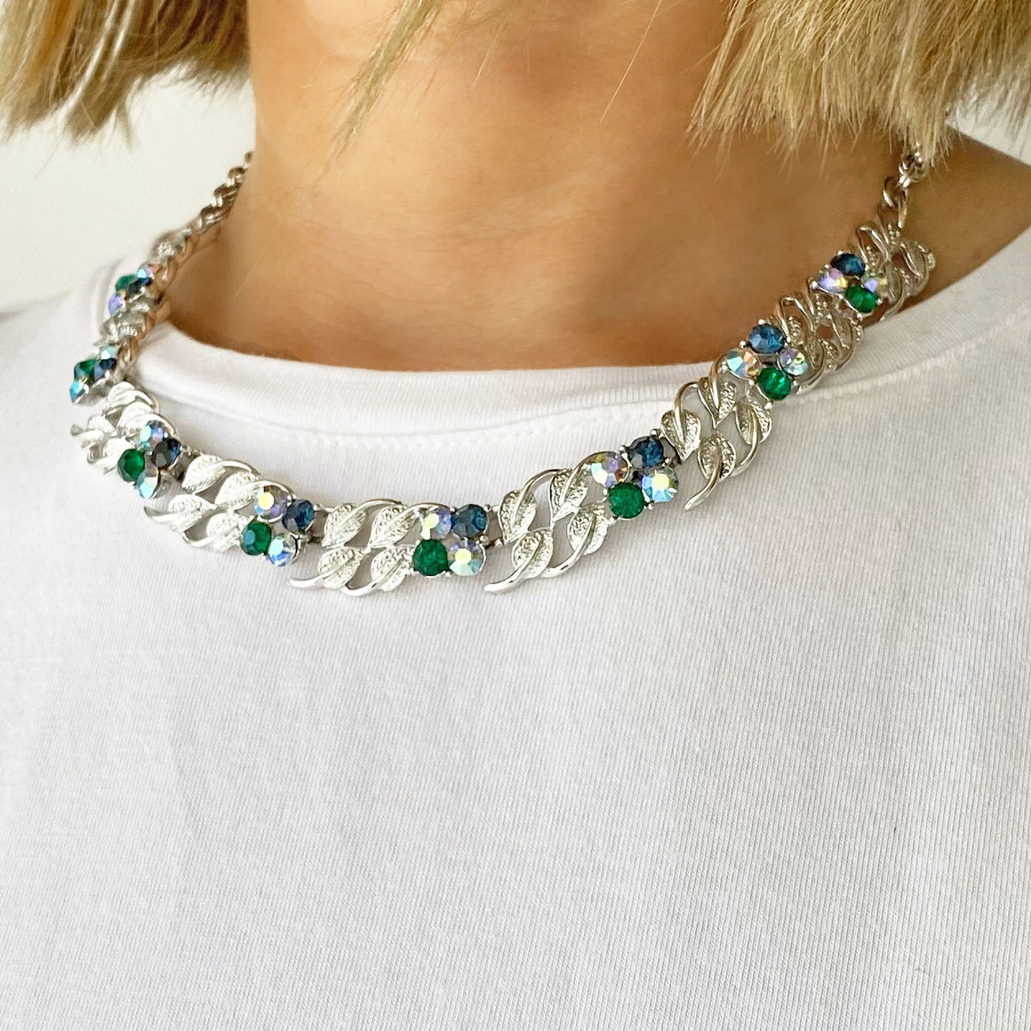 LILAH vintage silver rhinestone necklace-GREEN BIJOU