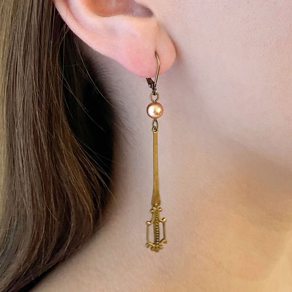 MAURA Art Deco long brass earrings-GREEN BIJOU