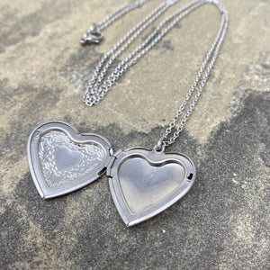 OCTAVIA silver etched heart locket necklace - 