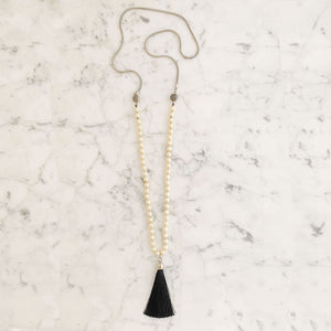 QUESTA pearl and tassel necklace-GREEN BIJOU