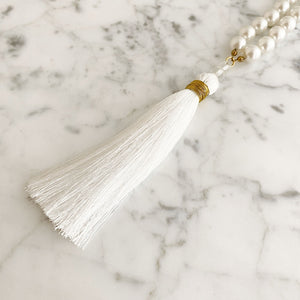 TOVA pearl and white tassel necklace - 