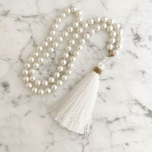 TOVA pearl and white tassel necklace-GREEN BIJOU